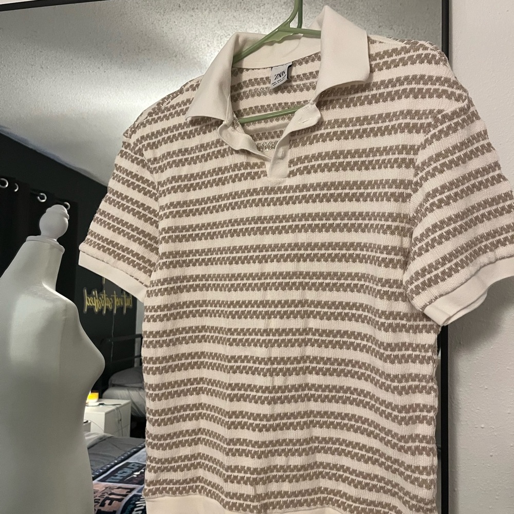 Men's Beige and White Striped Shirt